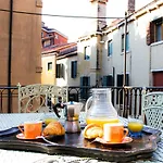 La Terrazza Di San Marco - Luxury Appartamento